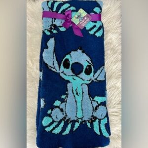 Stitch Feathered Throw Blanket